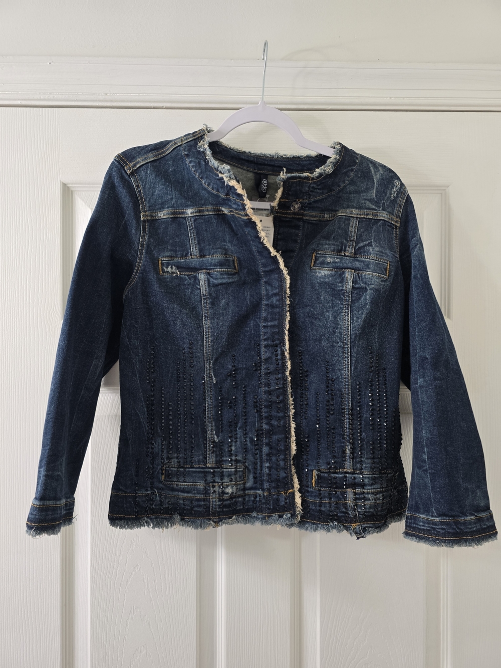 NWT Liu Jo Women’s Denim Jacket Rhinestone Studded Frayed Collar